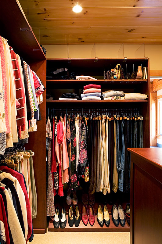 wendy designed a custom closet for this vermont home